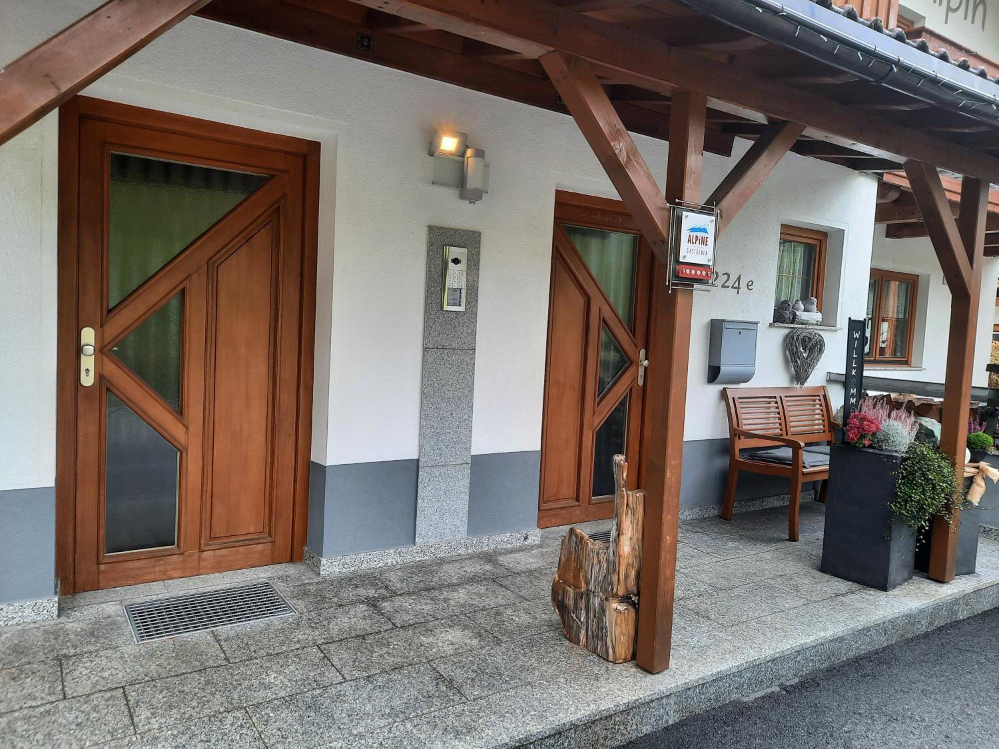 豪斯阿尔平公寓酒店 佩特诺伊阿尔贝格 外观 照片